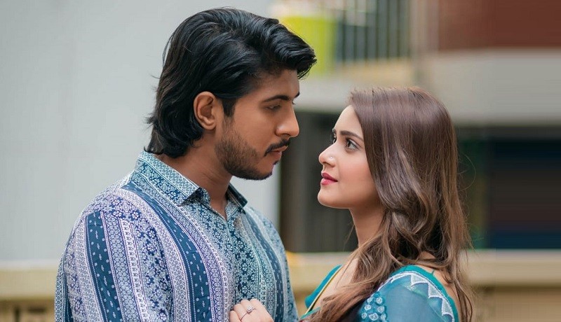 তানজিন তিশাকে কোলে তুলতে গিয়ে হাড় ভেঙেছিল তৌসিফের!